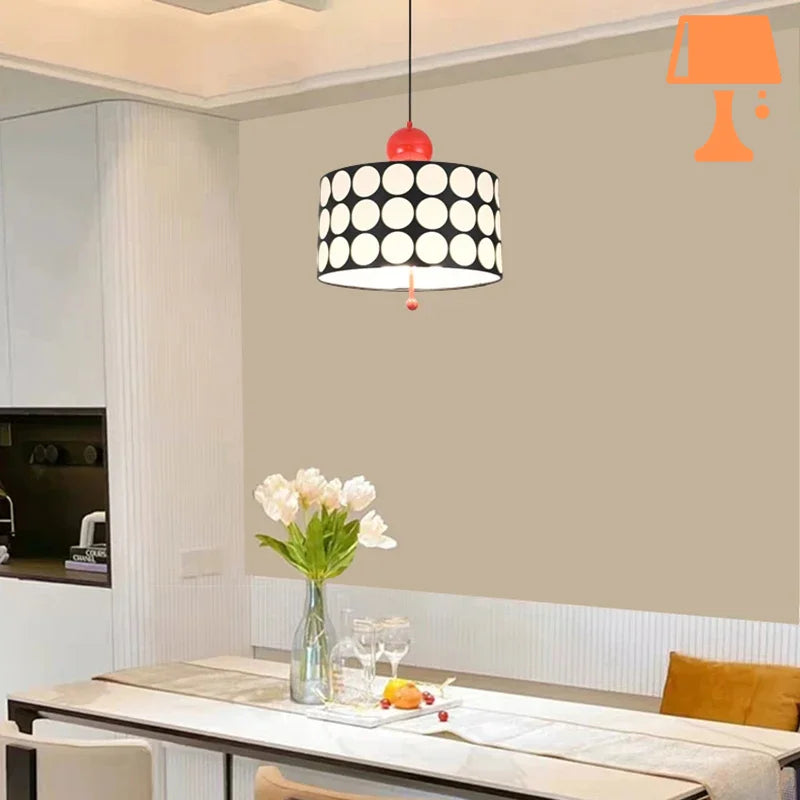 Abat jour suspendu noir moderne