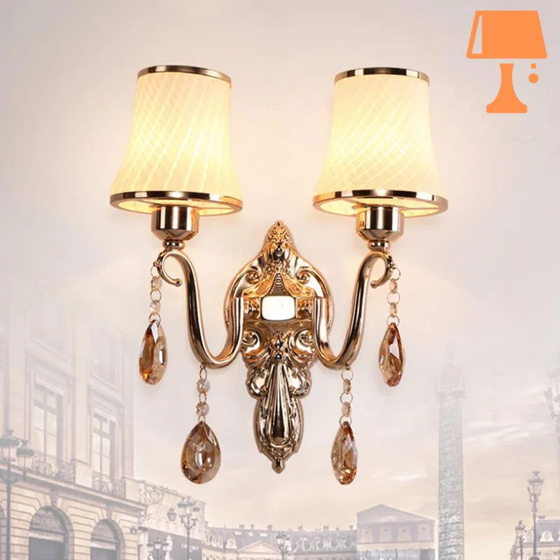lampe-murage-baroque-dore
