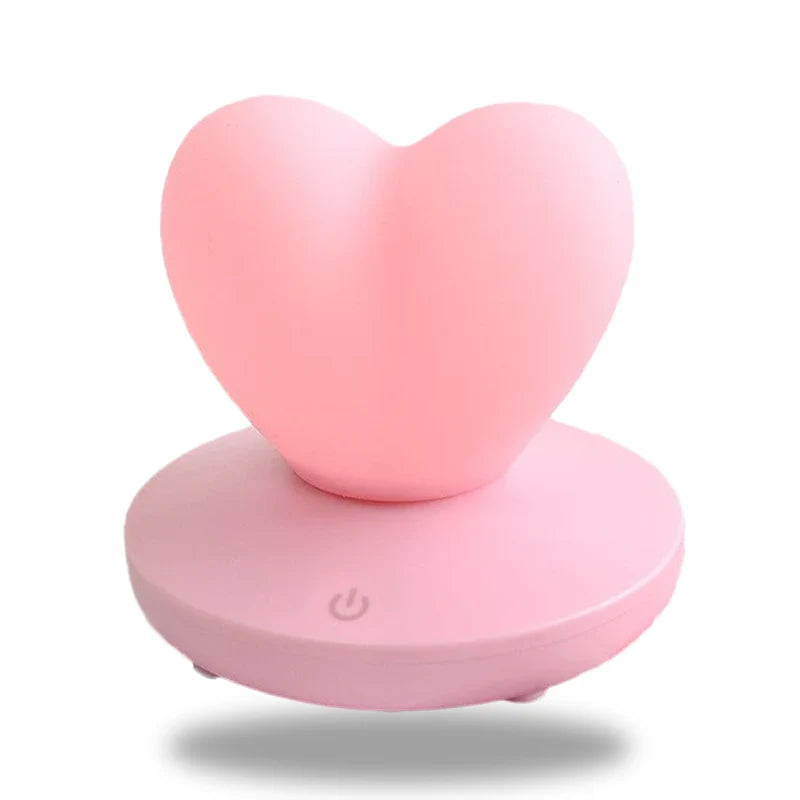 Lampe de chevet avec coeur rose