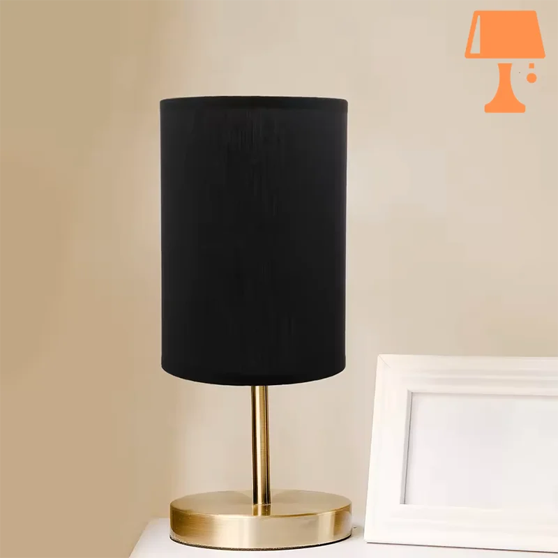 Abat jour noir pour lampe design