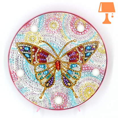 lampe de chevet avec perles papillon