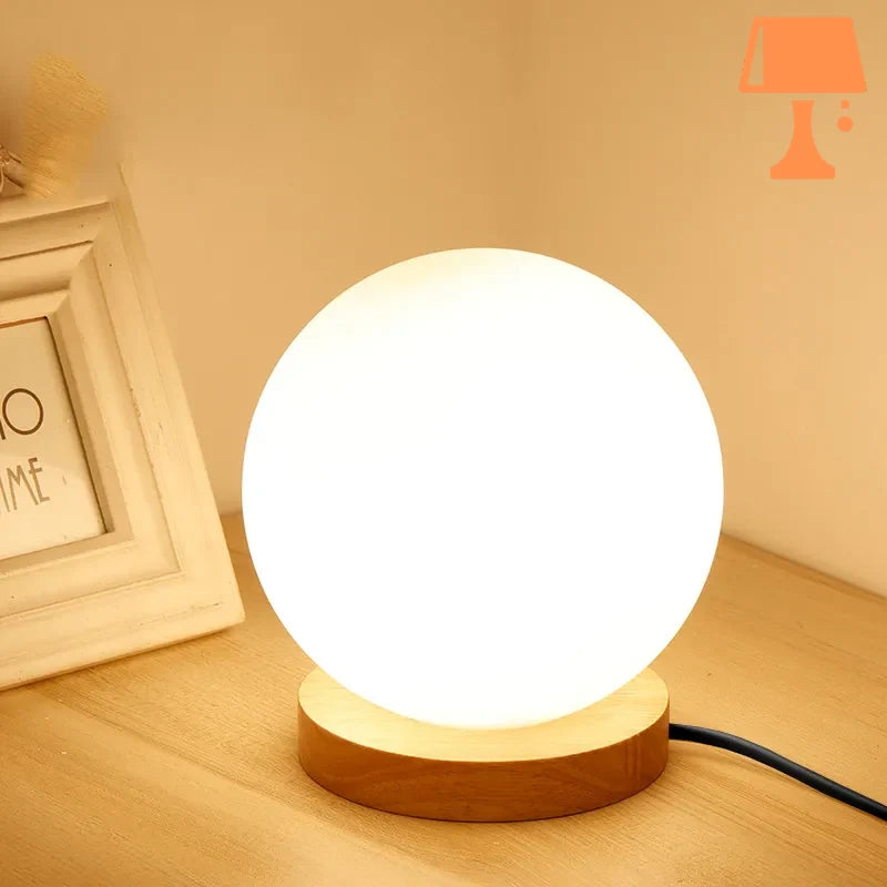 lampe de chevet boule blanche design