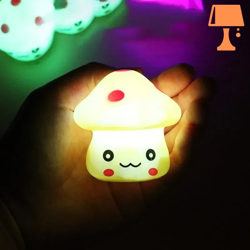 petite lampe de chevet enfant jaune allumée