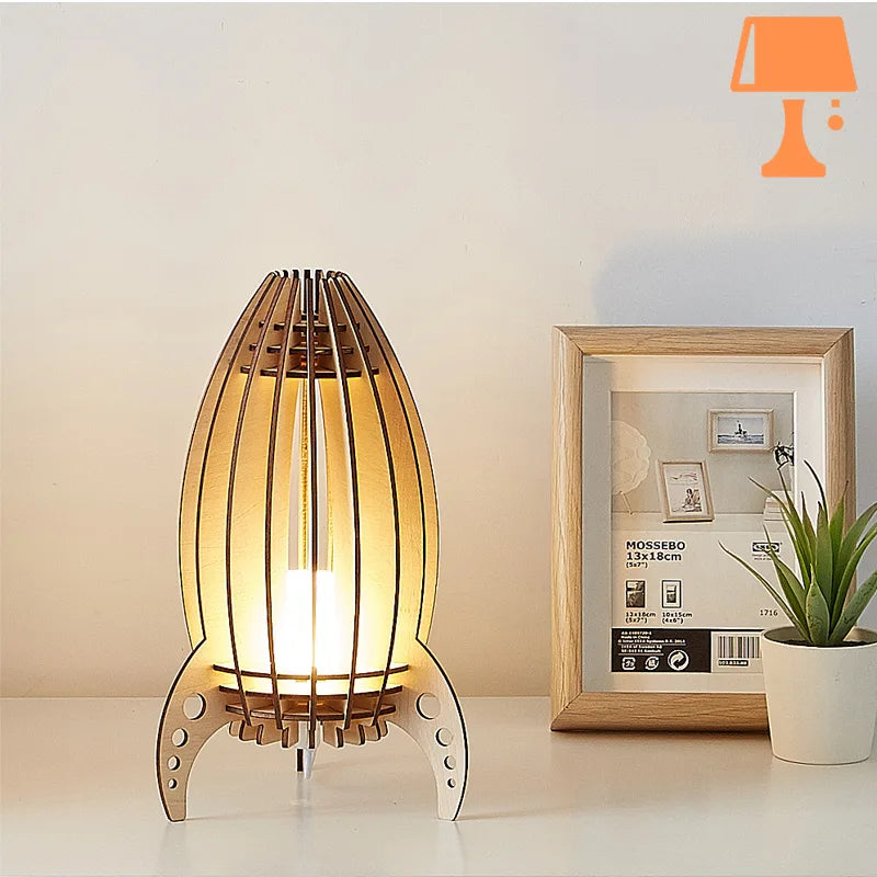 Lampe-de-chevet-fusee-bois