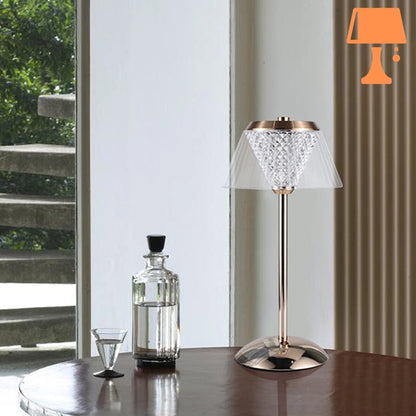 lampe-cristal-verre-souffler-sur-une-table