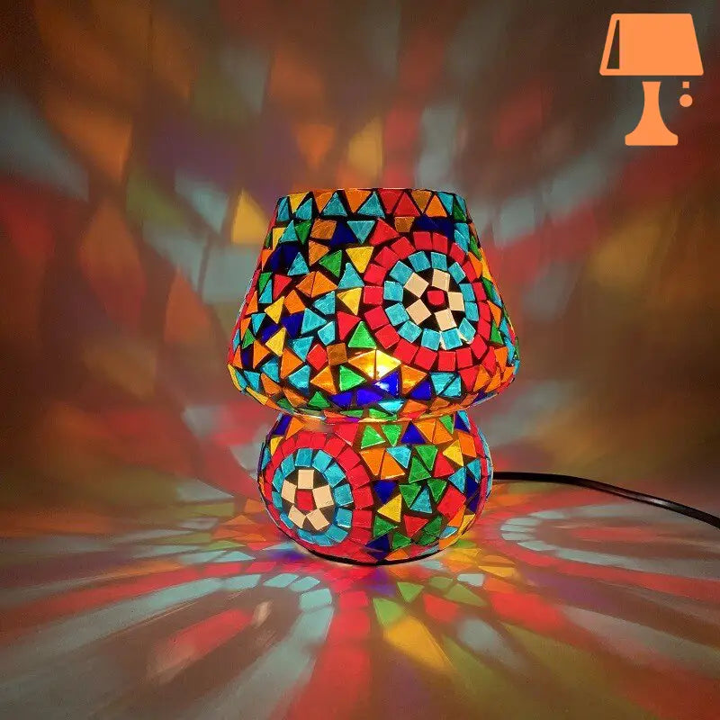 lampe-de-chevet-enfant-multicolore-allumee