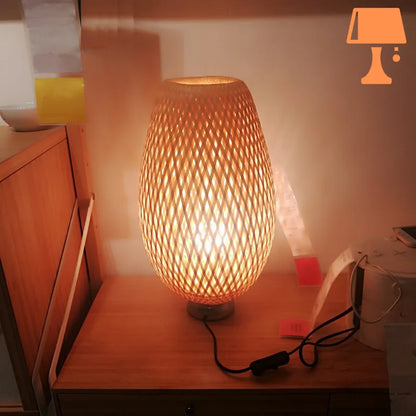 lampe-en-bois-tresse