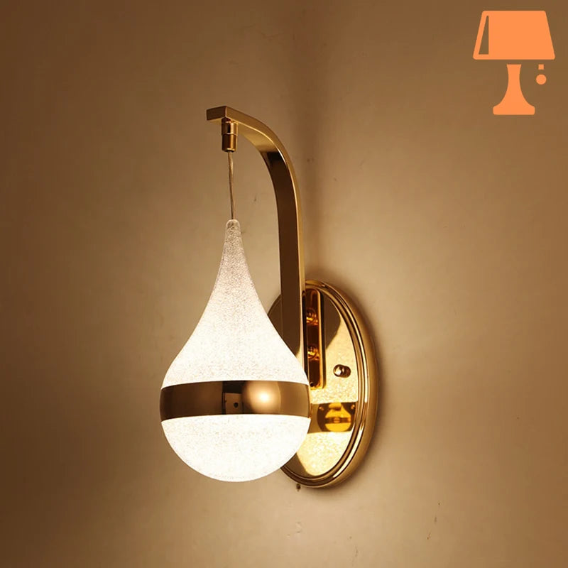 lampe-murale-chambre-dore