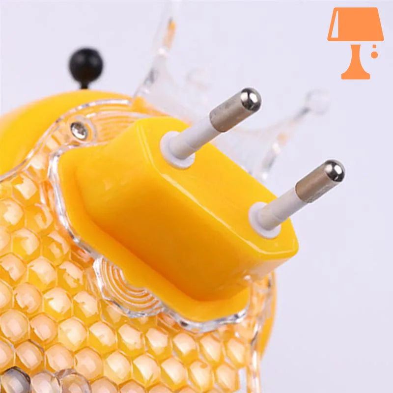 prise-lampe-enfant-abeille